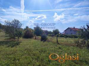 Plac u Petrovaradinu.